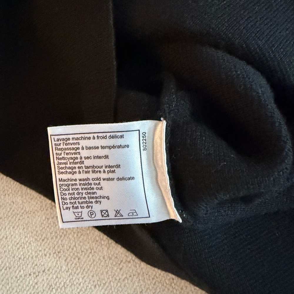 CHANEL Uniform Black Wool Sweater – Size M (Vintage, Milan Find) - Picture 6 of 6